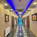 Grand Ararat Hotel